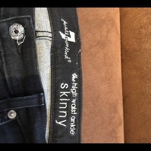 7 For All Mankind Jeans - Seven for all Mankind high waist skinny size 32 7 For All Mankind Jeans - Seven for all Mankind high waist skinny size 32